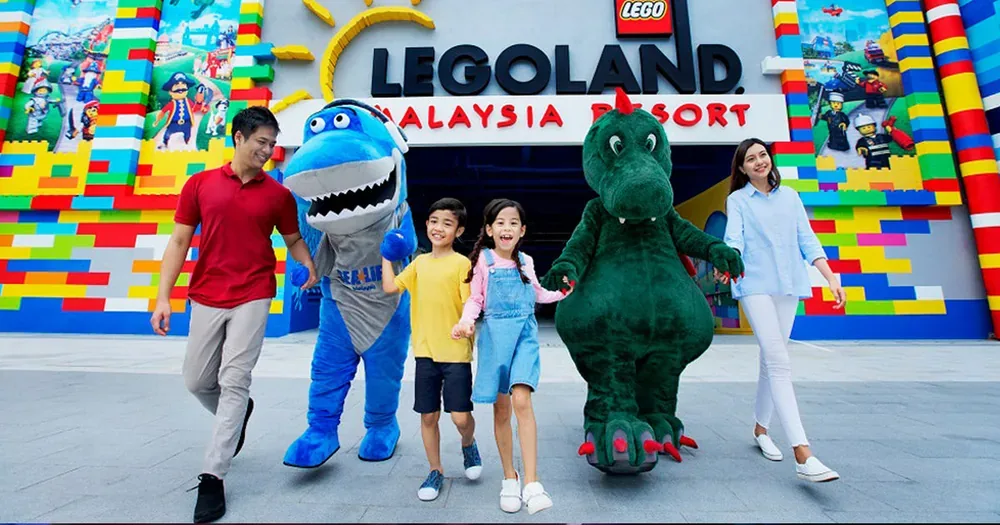 LEGOLAND Malaysia Resort entrance arch with Sharky and Ollie mascots